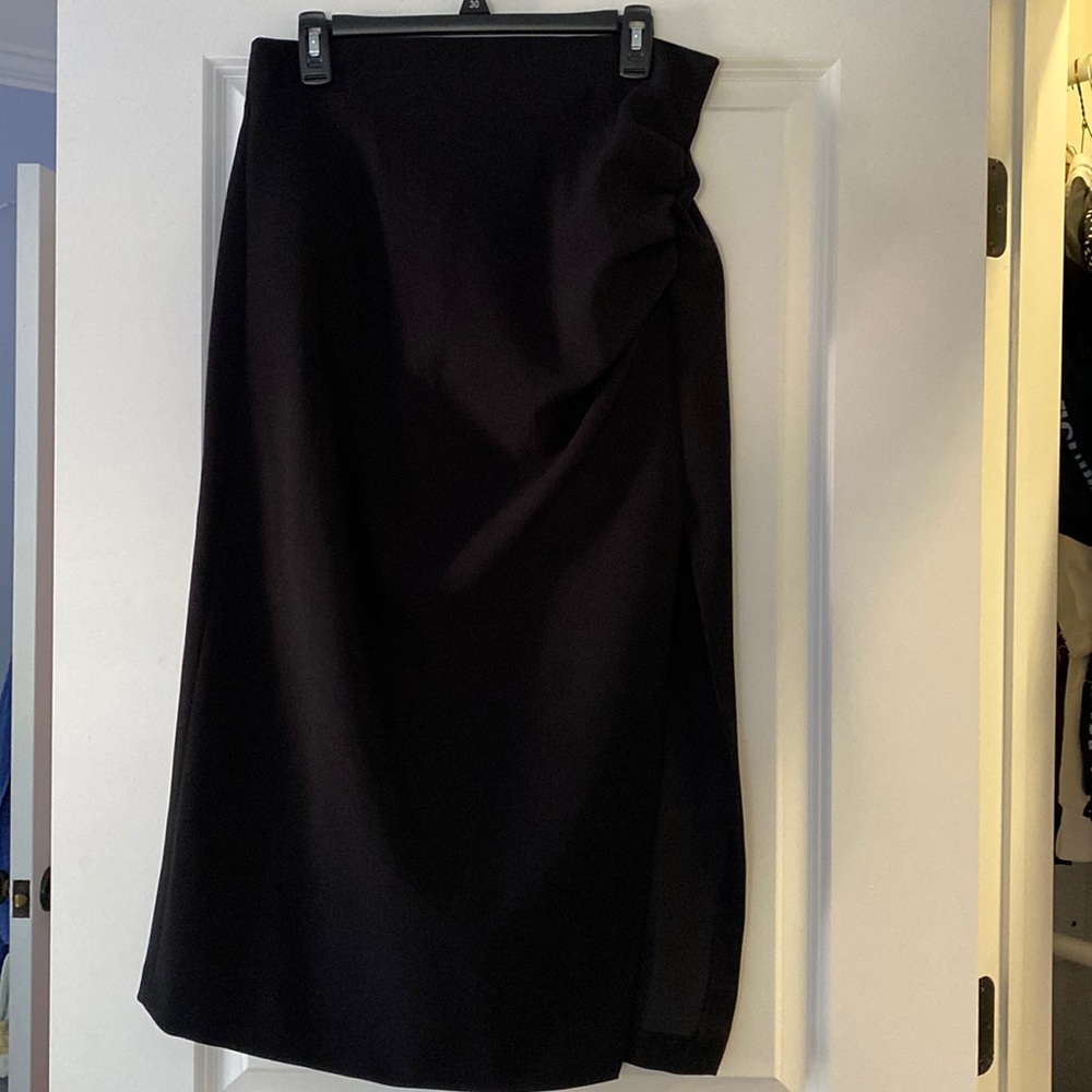 Zara black midi skirt